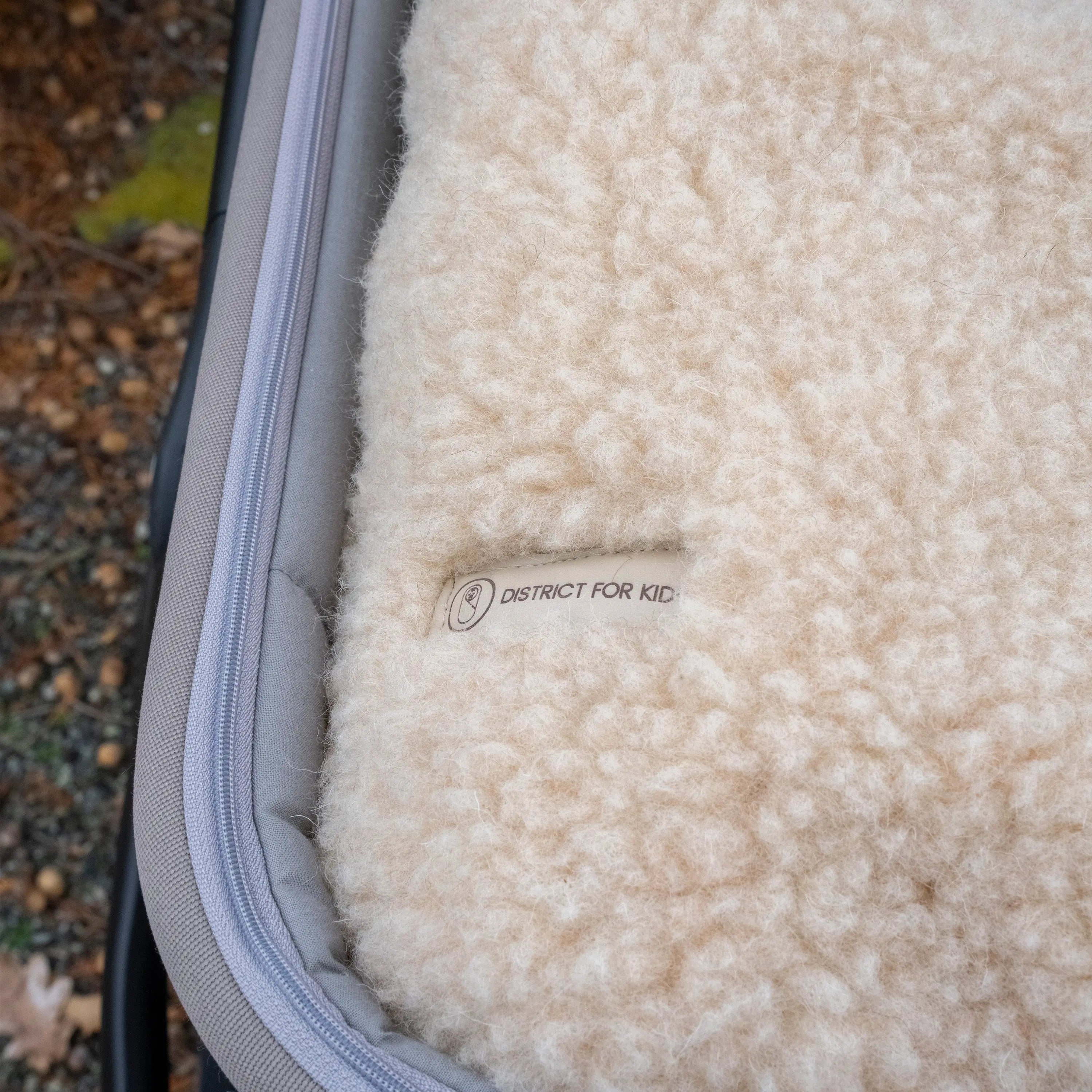 Winterfußsack Merino – natürlich warm