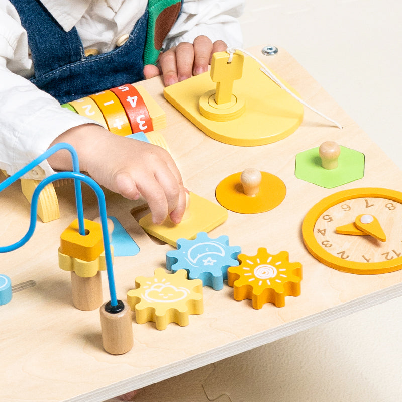 Montessori Beschäftigung Board - Lernspielzeug mit Tisch für Kinder ab 1 Jahr
