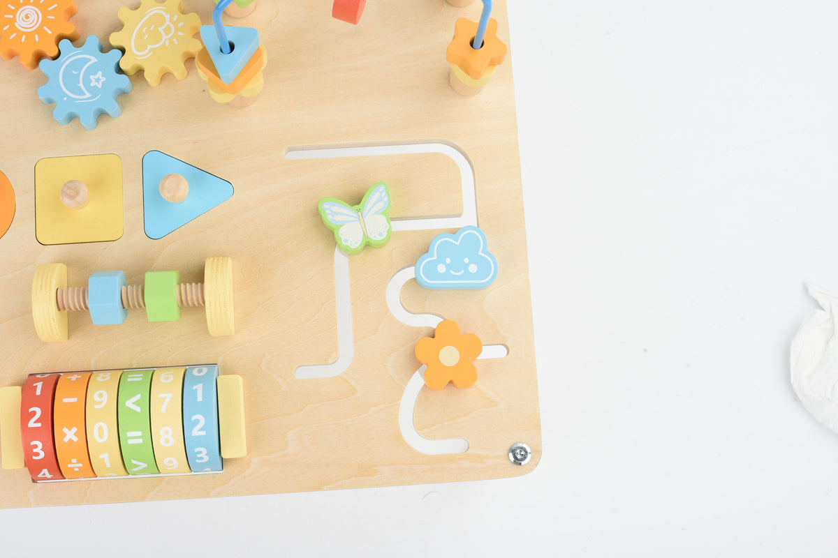 Montessori Beschäftigung Board - Lernspielzeug mit Tisch für Kinder ab 1 Jahr