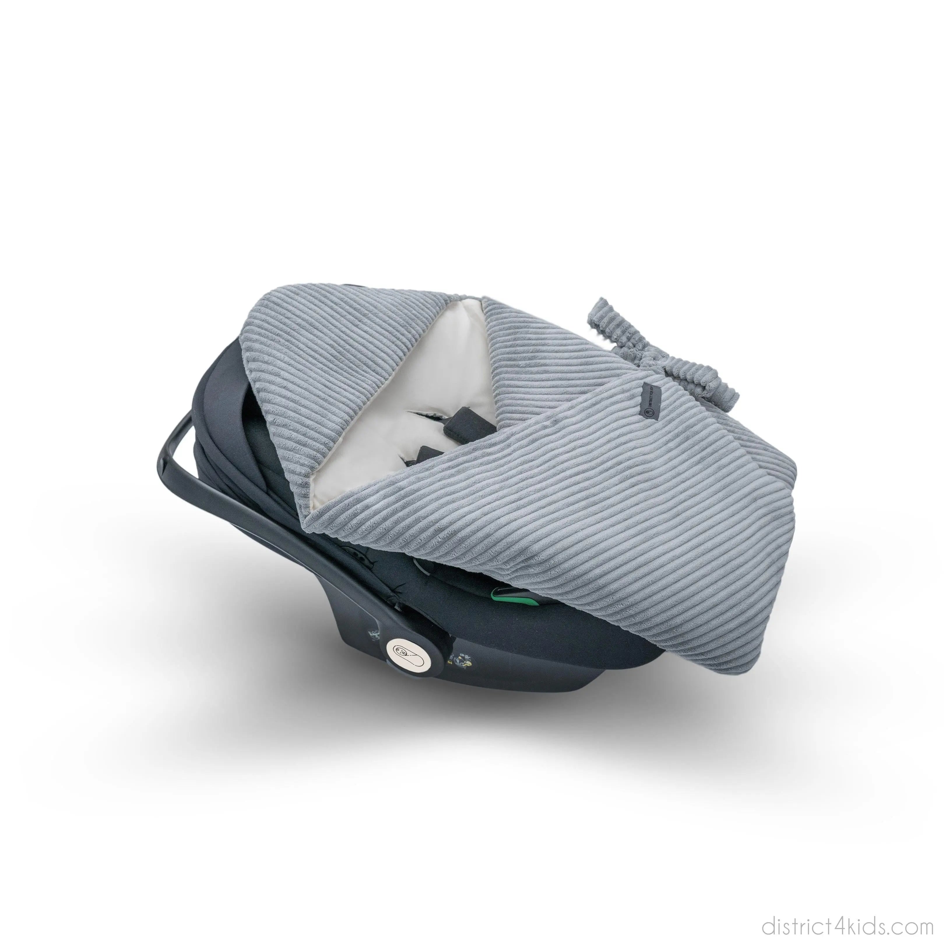 Einschlagdecke Cord – 2.5 TOG Babyschale