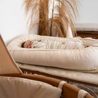 Babynest Baumwolle beige – mitwachsender Baby-Kokon