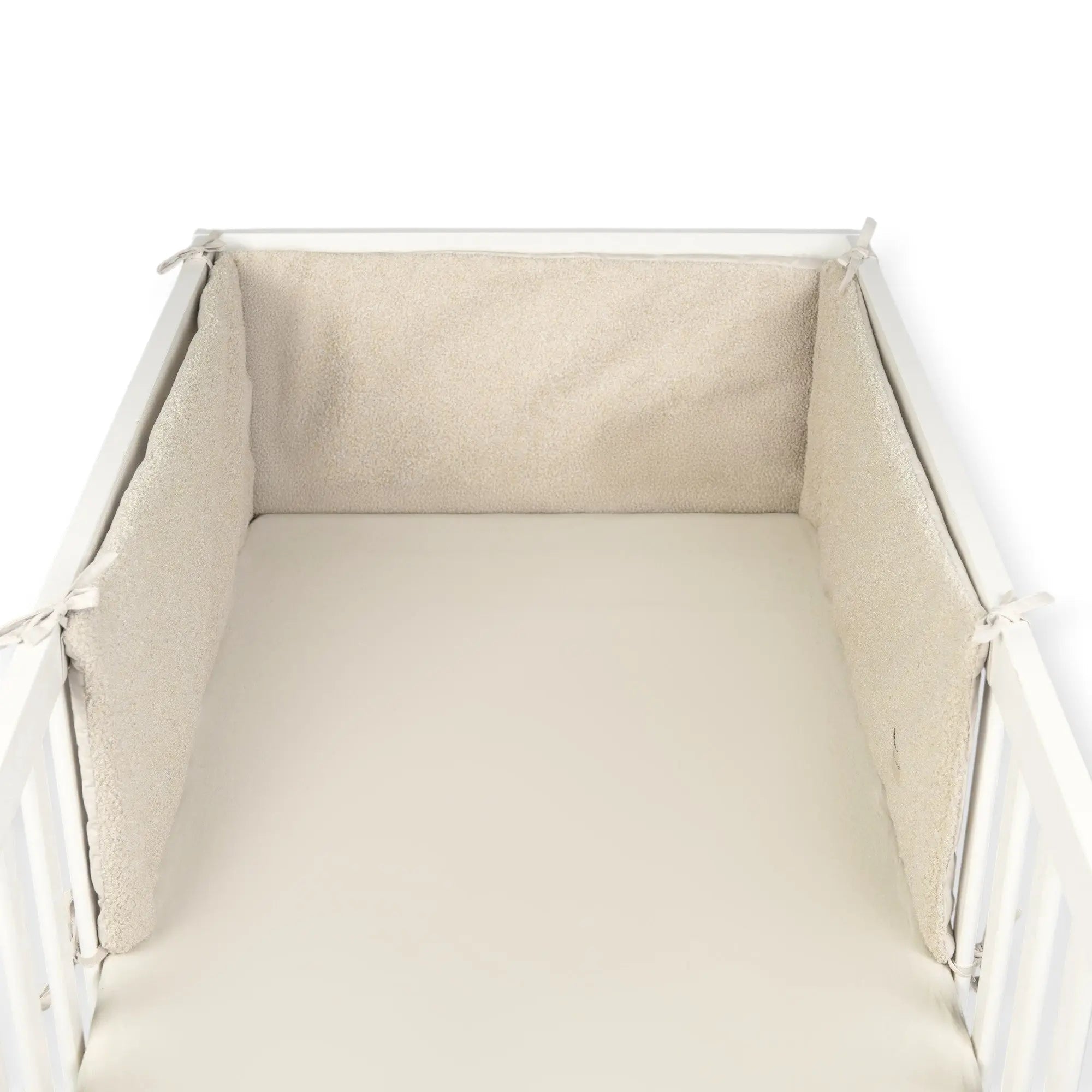 Bettumrandung Bouclé – weich & Premium
